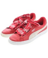 PUMA スニーカー