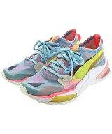 PUMA スニーカー
