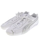 PUMA スニーカー