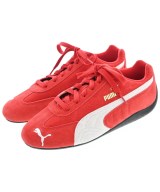 PUMA スニーカー