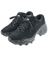 PUMA スニーカー