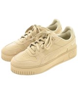 PUMA スニーカー