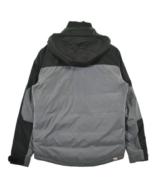 PUMA（プーマ）ダウンジャケット/ダウンベスト グレー サイズ:XL メンズ/2200654450444