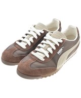 PUMA スニーカー