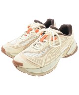 PUMA スニーカー