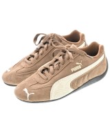 PUMA スニーカー