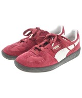 PUMA スニーカー