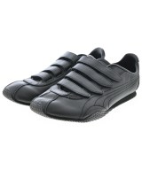 PUMA スニーカー