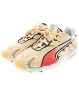 PUMA スニーカー
