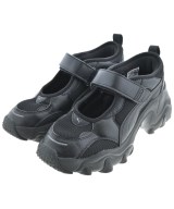 PUMA スニーカー