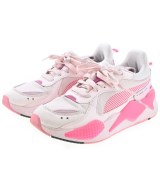 PUMA スニーカー