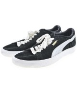PUMA スニーカー