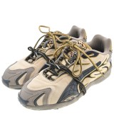 PUMA スニーカー