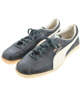 PUMA スニーカー