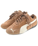 PUMA スニーカー