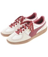 PUMA スニーカー