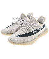 adidas スニーカー