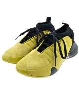 adidas スニーカー