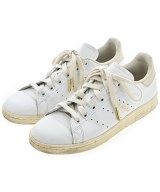 adidas スニーカー