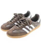 adidas スニーカー