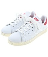 adidas スニーカー