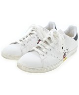 adidas スニーカー