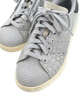 adidas（アディダス）スニーカー グレー サイズ:23.5cm レディース/2200617631323