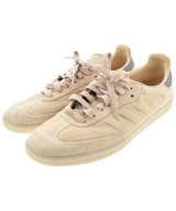 adidas スニーカー