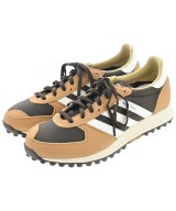 adidas スニーカー