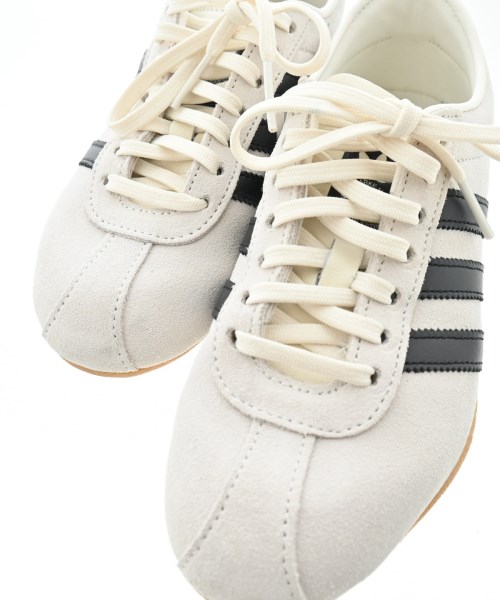 adidas（アディダス）スニーカー ベージュ サイズ:24cm レディース/2200632160051
