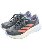 adidas スニーカー