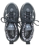 adidas（アディダス）スニーカー 黒 サイズ:25cm レディース/2200643200074