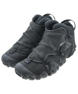 adidas スニーカー