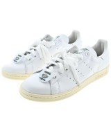 adidas スニーカー
