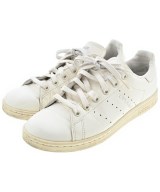 adidas スニーカー