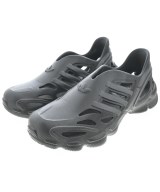 adidas サンダル