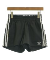 adidas ショートパンツ
