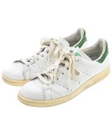 adidas スニーカー