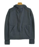 adidas パーカー