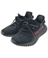 adidas スニーカー