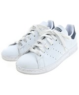 adidas スニーカー