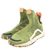 adidas スニーカー