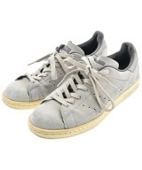 adidas スニーカー