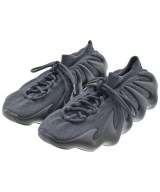 adidas スニーカー