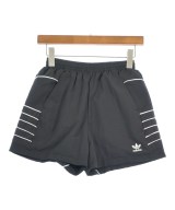 adidas ショートパンツ