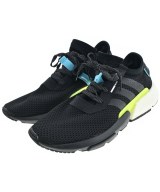 adidas スニーカー