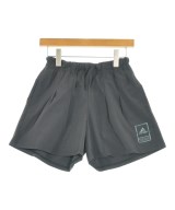 adidas ショートパンツ