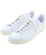 adidas スニーカー