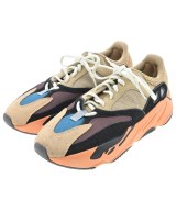 adidas スニーカー