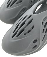 adidas（アディダス）サンダル グレー サイズ:30.5cm メンズ/2200623302101